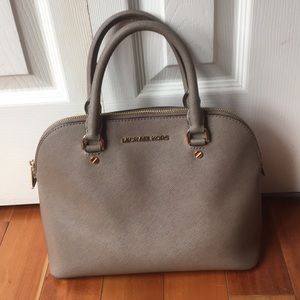 Michael Kors tan purse